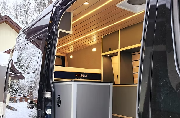 Photo Mercedes Sprinter 4x4 converti | Pangaea campeur van